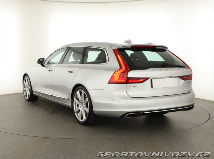 Volvo V90 D5 AWD 2017