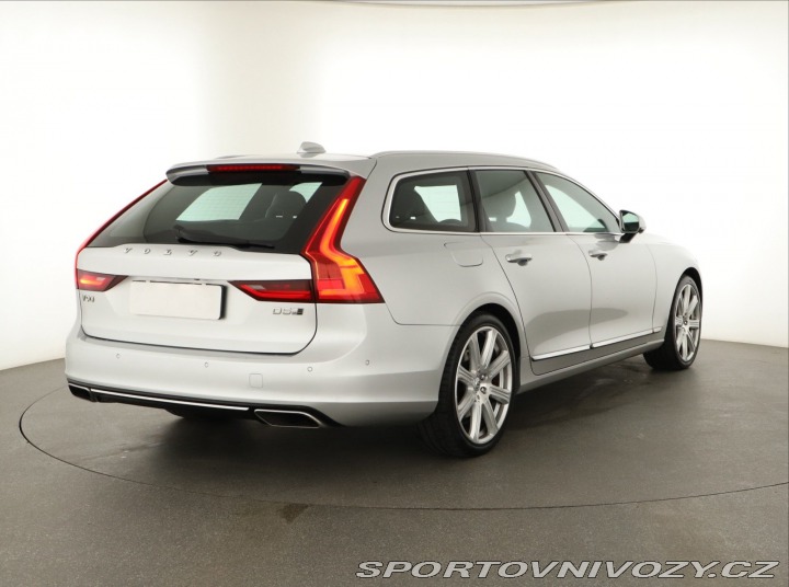 Volvo V90 D5 AWD 2017