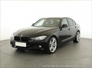 BMW 3 330 i 2016