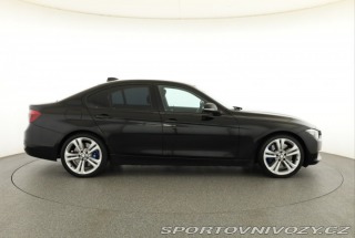 BMW 3 330 i 2016