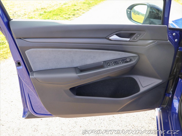 Volkswagen Golf 2,0 235kW 4Motion CZ záru 2021