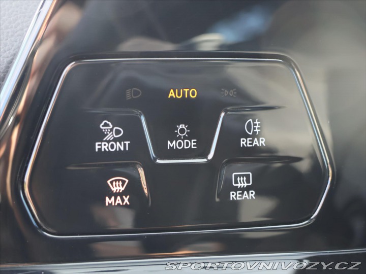 Volkswagen Golf 2,0 235kW 4Motion CZ záru 2021