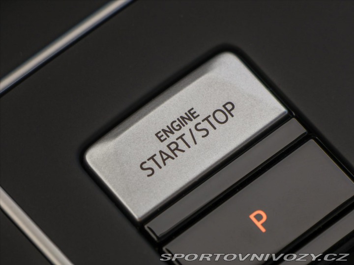 Volkswagen Golf 2,0 235kW 4Motion CZ záru 2021