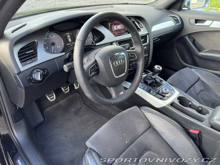 Audi S4 3.0 TFSI*245kw*MANUÁL 2011