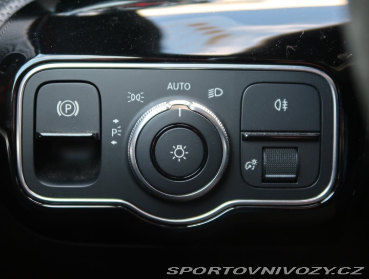 Mercedes-Benz A A 200 2019