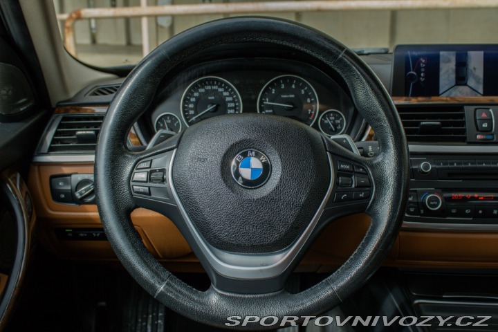 BMW 3 328i A/T 2012