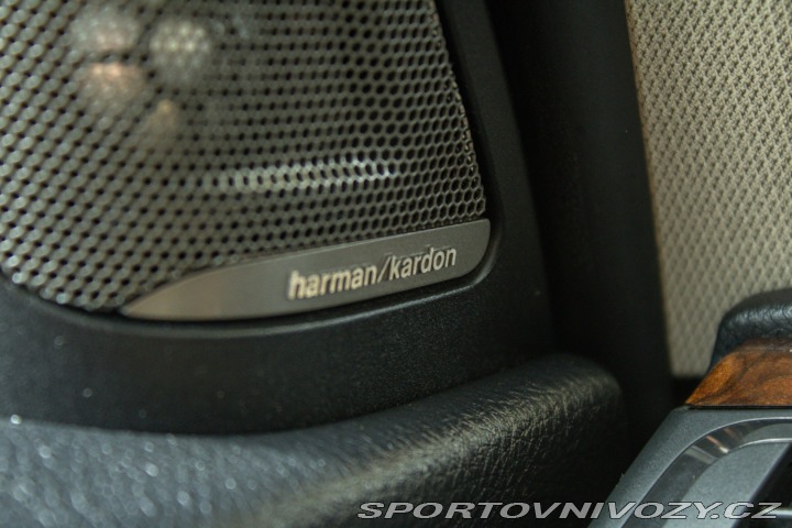 BMW 3 328i A/T 2012