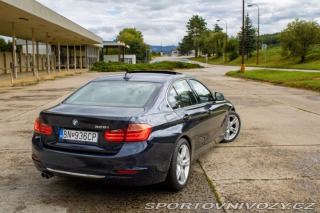 BMW 3 328i A/T 2012