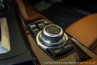 BMW 3 328i A/T 2012