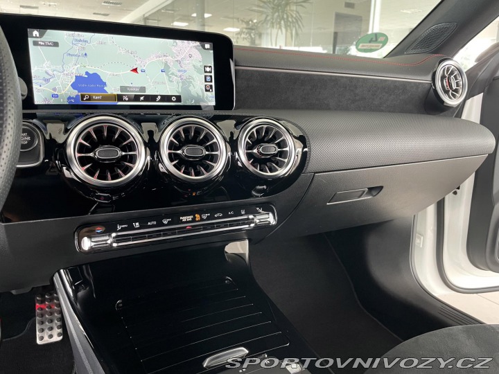 Mercedes-Benz CLA 250e AMG*360°kam*Webasto* 2023