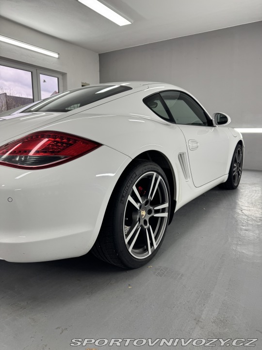 Porsche Cayman S 2011