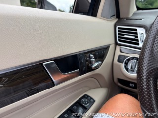 Mercedes-Benz E 207 2015
