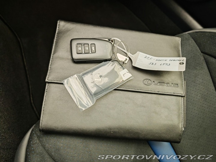 Lexus RC F F 5.0 Ultimate Edition 2024