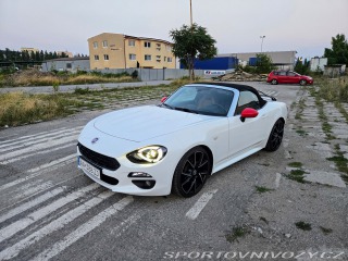 Fiat 124 Spider 