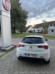 Alfa Romeo Giulietta Quadrifoglio Verde 2013