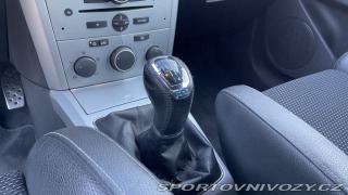 Opel Astra 2.0T GTC OPC 2006