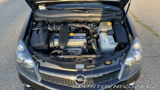 Opel Astra 2.0T GTC OPC 2006