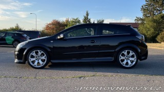 Opel Astra 2.0T GTC OPC 2006