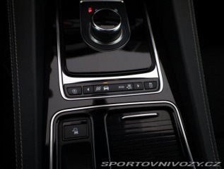 Jaguar F-Pace R-Sport 25t AWD 2018