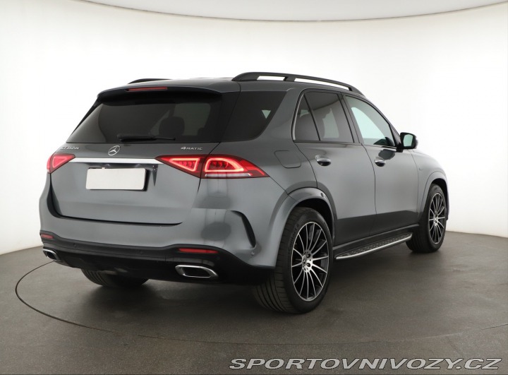 Mercedes-Benz Ostatní modely GLE AMG GLE 350 de 2021