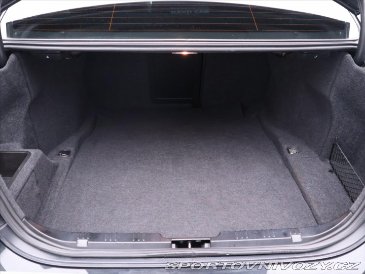 BMW M5 5,0 373kW Kůže Klima. Nav 2006