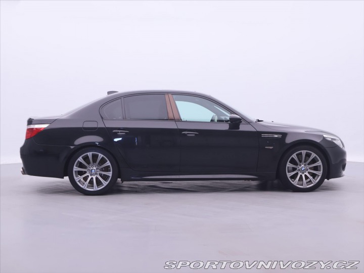 BMW M5 5,0 373kW Kůže Klima. Nav 2006