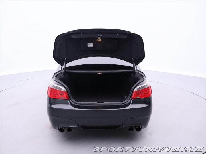 BMW M5 5,0 373kW Kůže Klima. Nav 2006