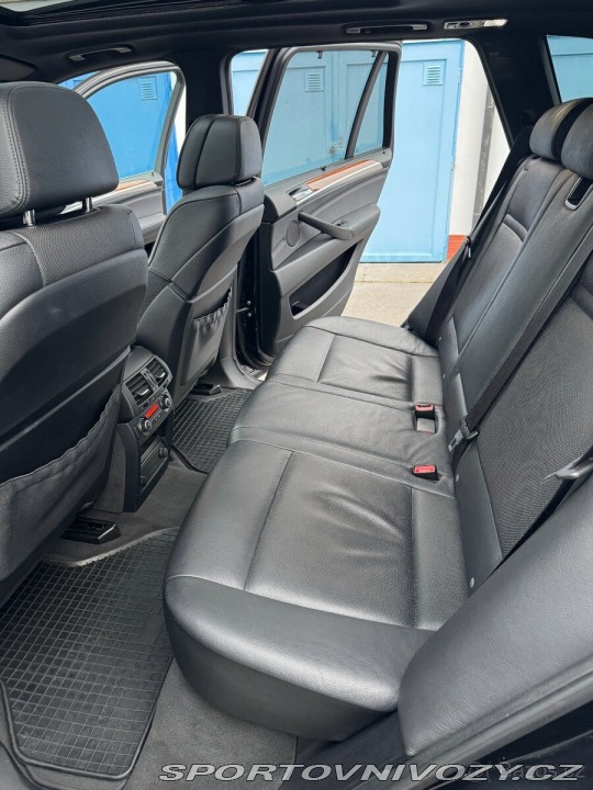 BMW X5 3,0 30d/xDrive, 180 kW, 2012