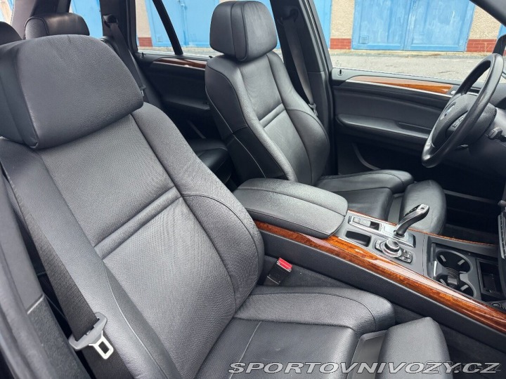 BMW X5 3,0 30d/xDrive, 180 kW, 2012
