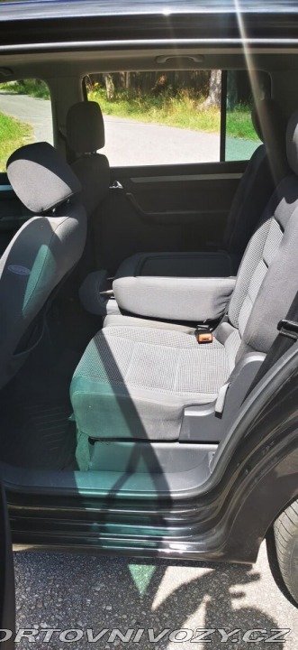 Volkswagen Ostatní modely Touran 2,0   TDI DSG 2005 bez DP 2004