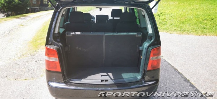 Volkswagen Ostatní modely Touran 2,0   TDI DSG 2005 bez DP 2004
