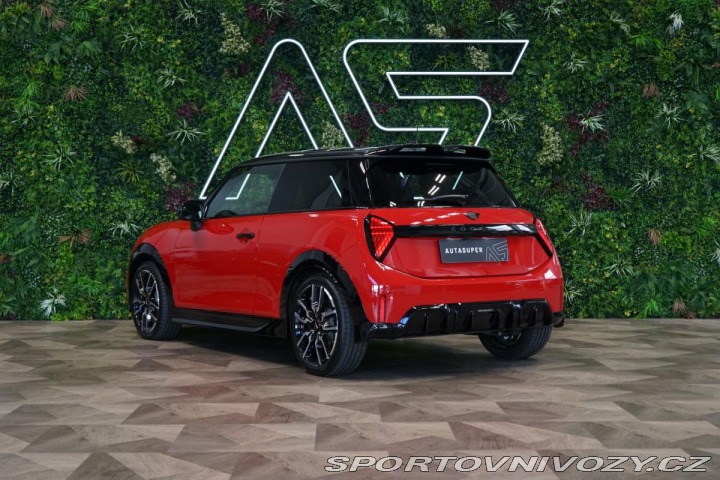 Mini Cooper S S*JCW*HUD*CAMERA*CARPLA 2025