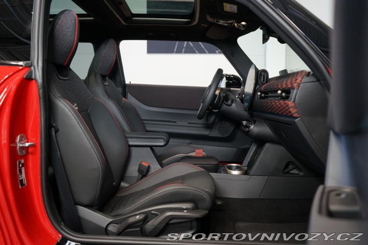 Mini Cooper S S*JCW*HUD*CAMERA*CARPLA 2025