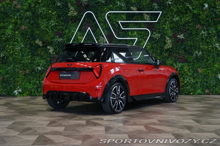Mini Cooper S S*JCW*HUD*CAMERA*CARPLA 2025