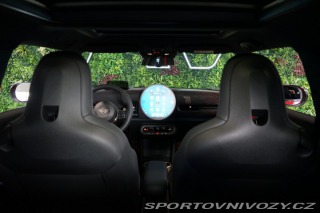 Mini Cooper S S*JCW*HUD*CAMERA*CARPLA 2025