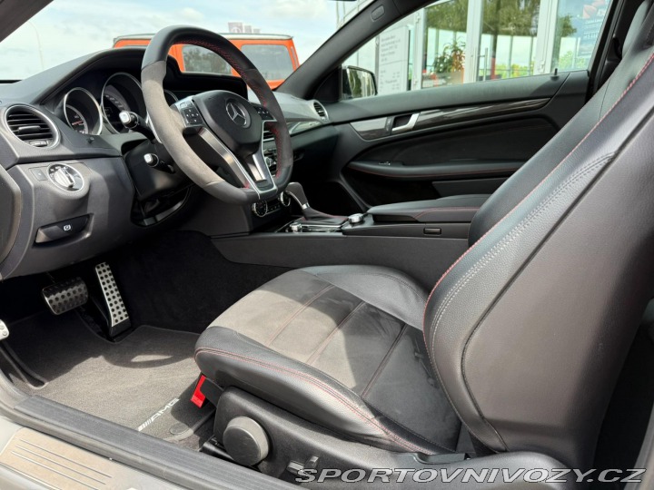 Mercedes-Benz C C 63 AMG Black Series 2012