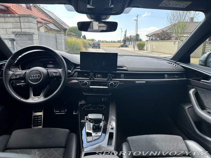 Audi S5 2022