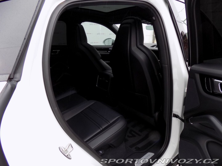 Porsche Cayenne Coupé/Chrono/PANO/LED/DPH 2022