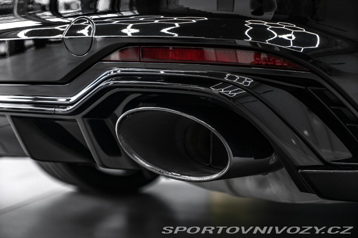 Audi RS5 MASÁŽ/KARBON/ST.OKNO/360 2019
