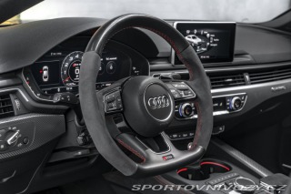 Audi RS5 MASÁŽ/KARBON/ST.OKNO/360 2019