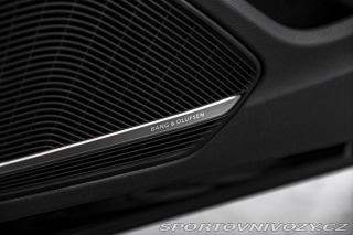 Audi RS5 MASÁŽ/KARBON/ST.OKNO/360 2019