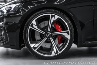 Audi RS5 MASÁŽ/KARBON/ST.OKNO/360 2019