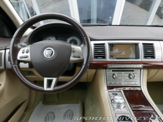 Jaguar XF 3,0L V6 175kW Automat 2008