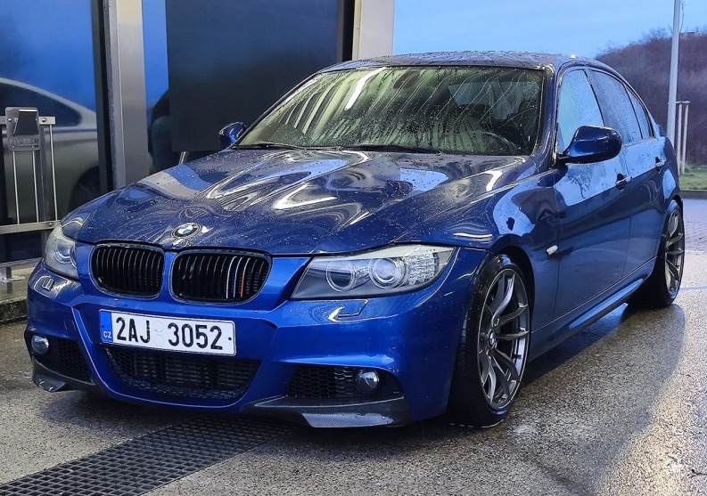 BMW 3 E90 335i