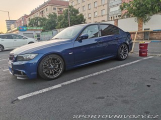 BMW 3 E90 335i 2011