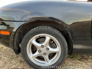 Mazda MX-5  2004