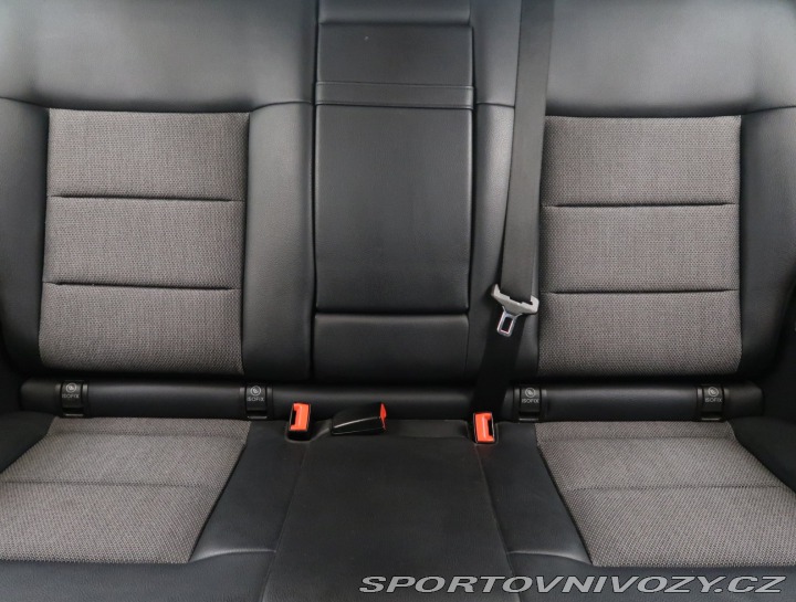 Mercedes-Benz E AMG Paket E 250 CDI 2010