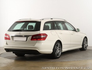 Mercedes-Benz E AMG Paket E 250 CDI 2010