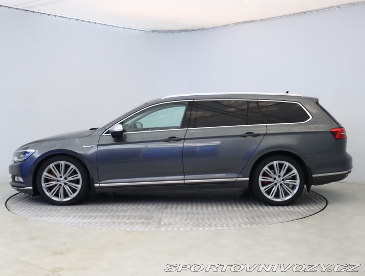 Volkswagen Ostatní modely Passat Highline 2.0 BiTDI 2016