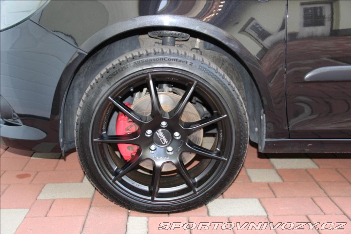 Škoda Fabia RS 1,4 TSI 180PS II FL RS B 2014